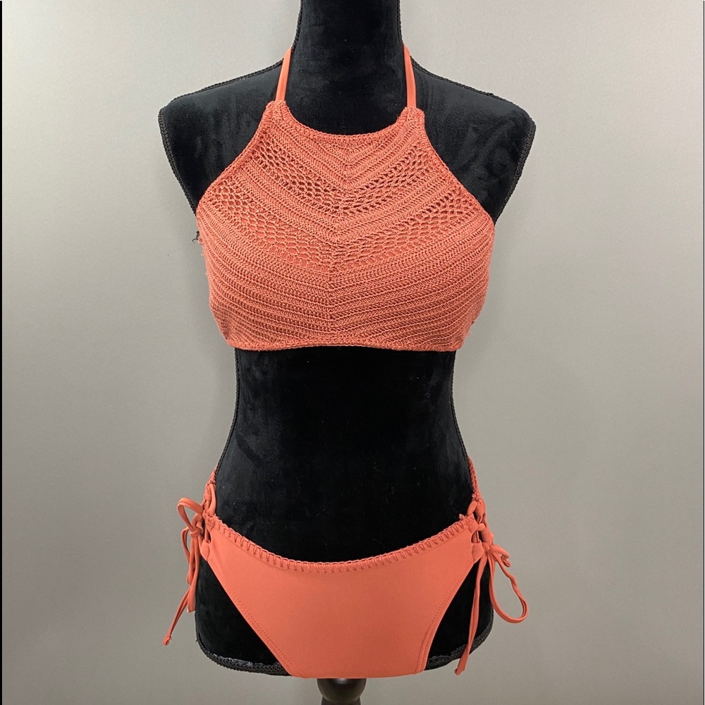 JCPenney Rust Crocheted Halter Bikini Size L
